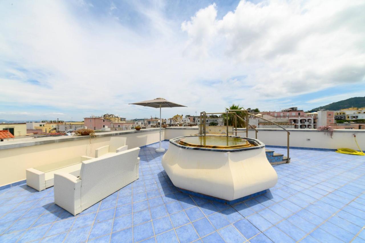 Hotel Terme Oriente - Beach & Spa Isquia Exterior foto