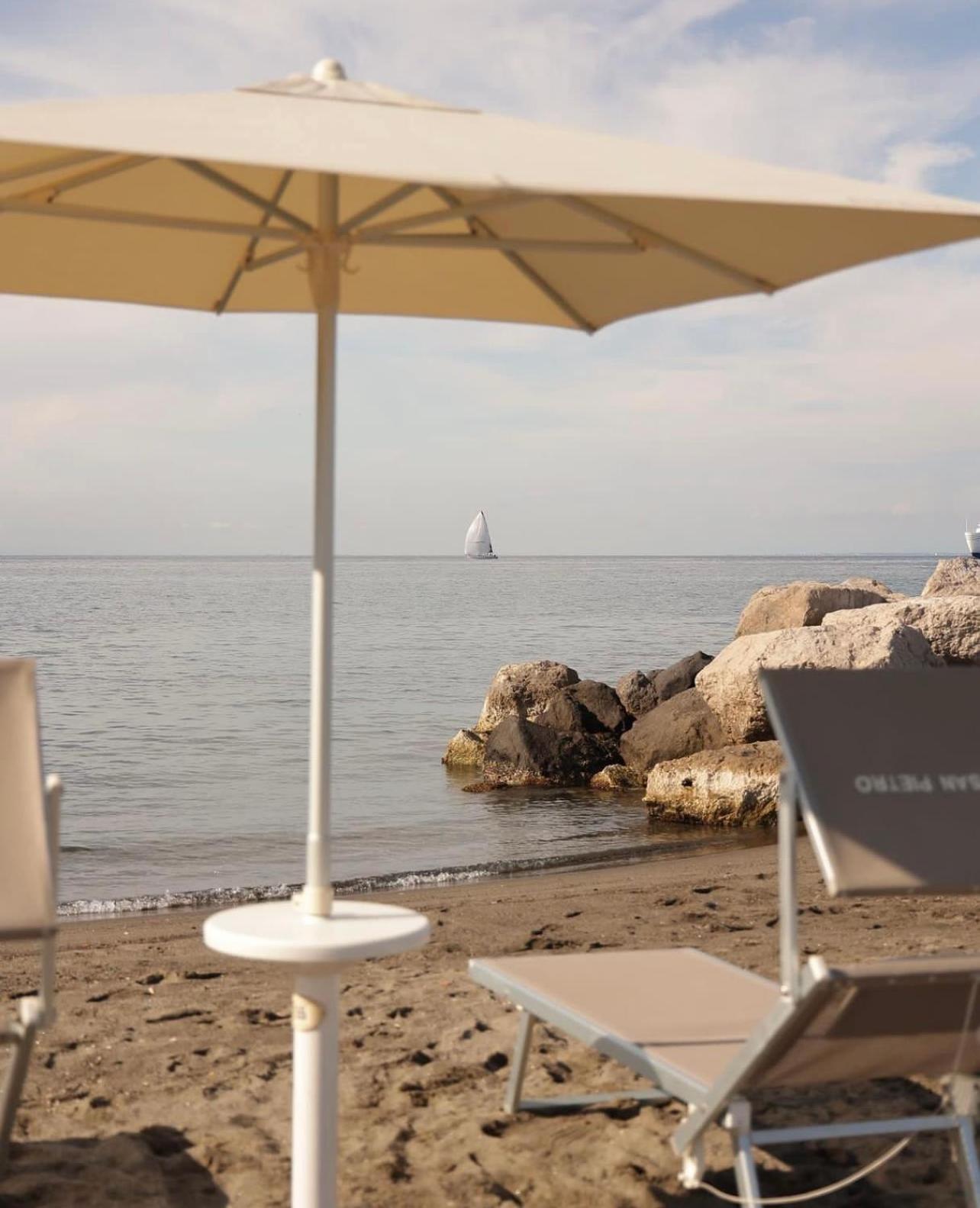 Hotel Terme Oriente - Beach & Spa Isquia Exterior foto